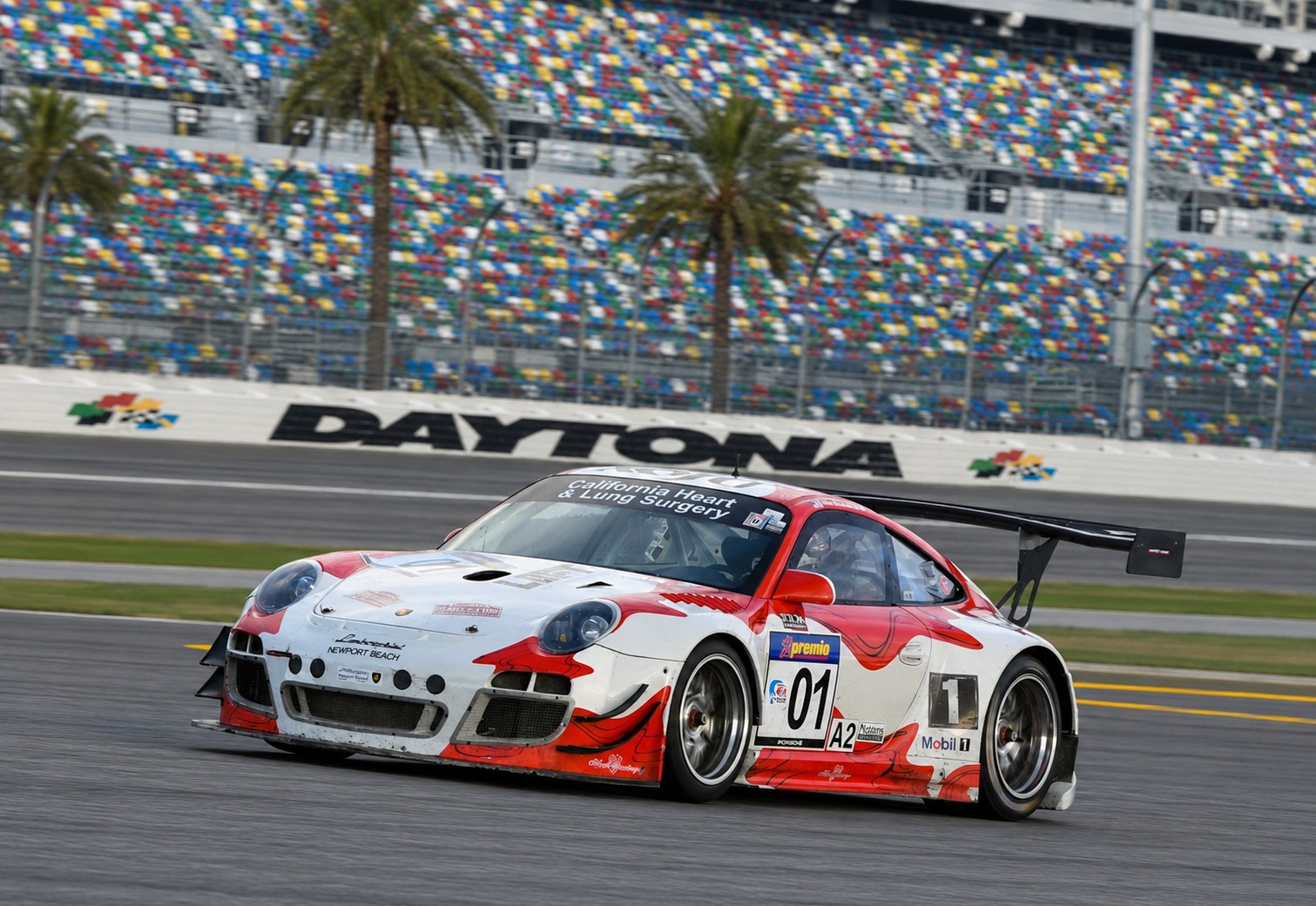 Flying Lizard Porsche 997 GT3 R No. 01 on the Daytona banking — HSR Classic 24 Hour