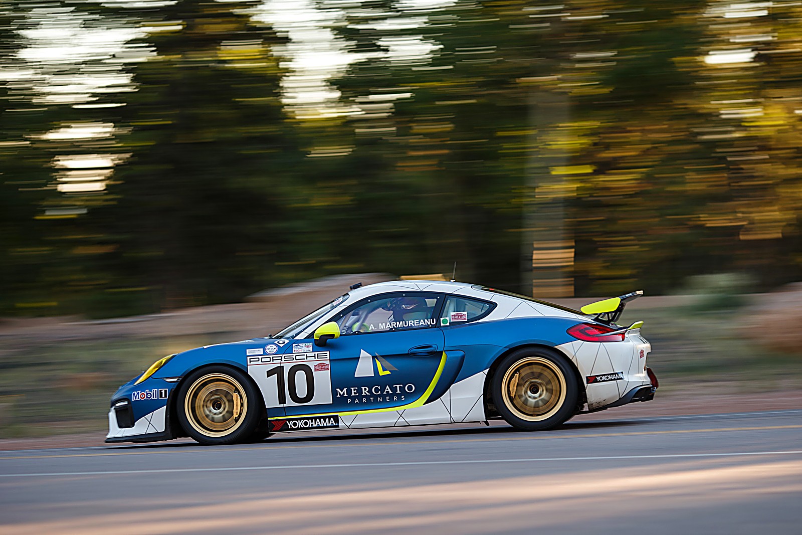 Porsche Cayman GT4 Clubsport No. 10 at the Pikes Peak International Hill Climb 2018
