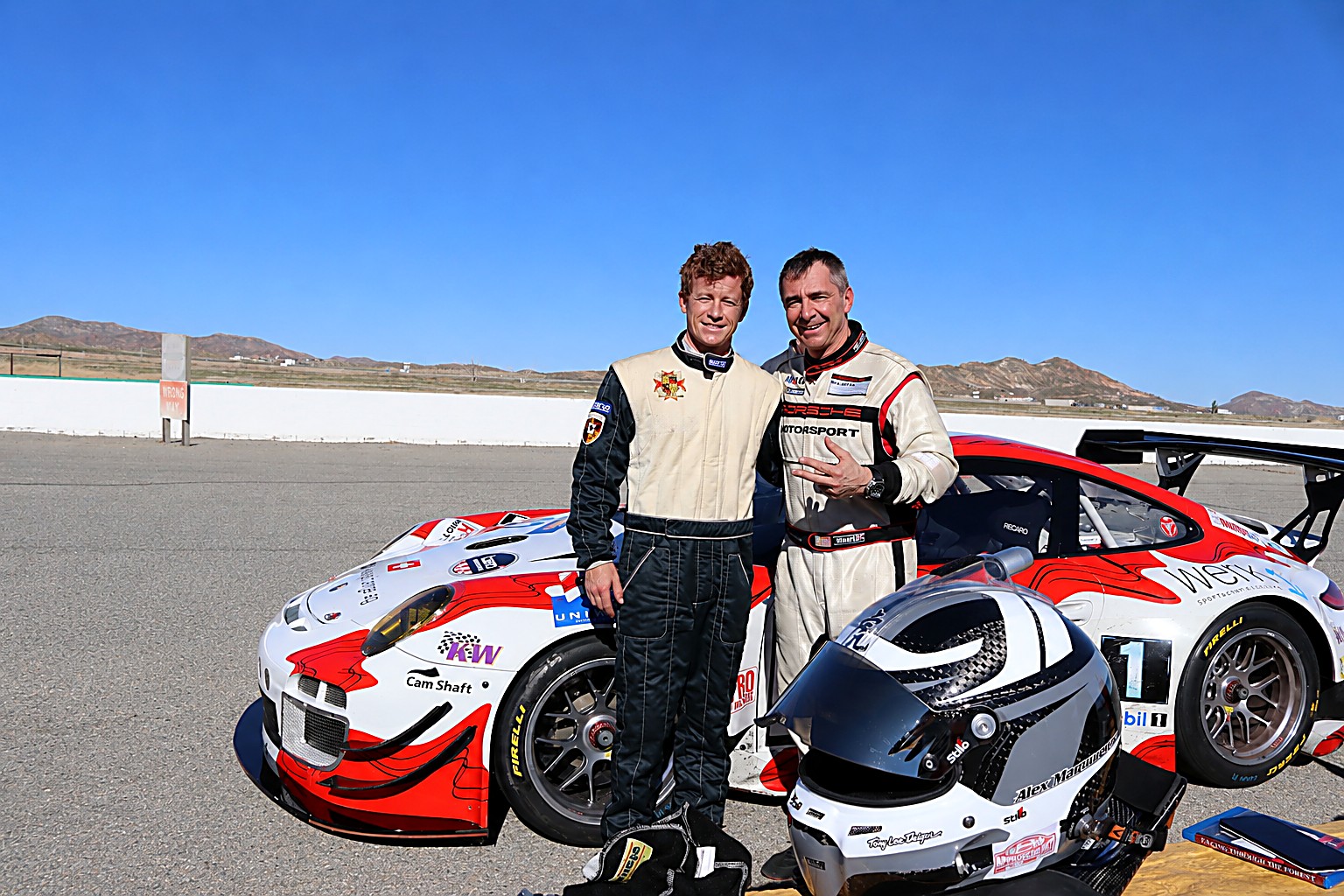 Porsche 911 GT3 R in the Willow Springs pit lane, POC Willow Springs 2018