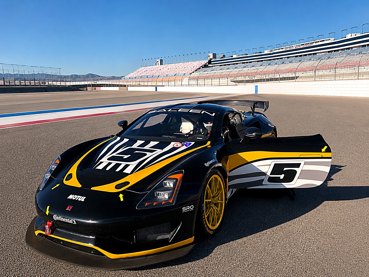Saleen S1 at the SRO Saleen Cup, Las Vegas 2019