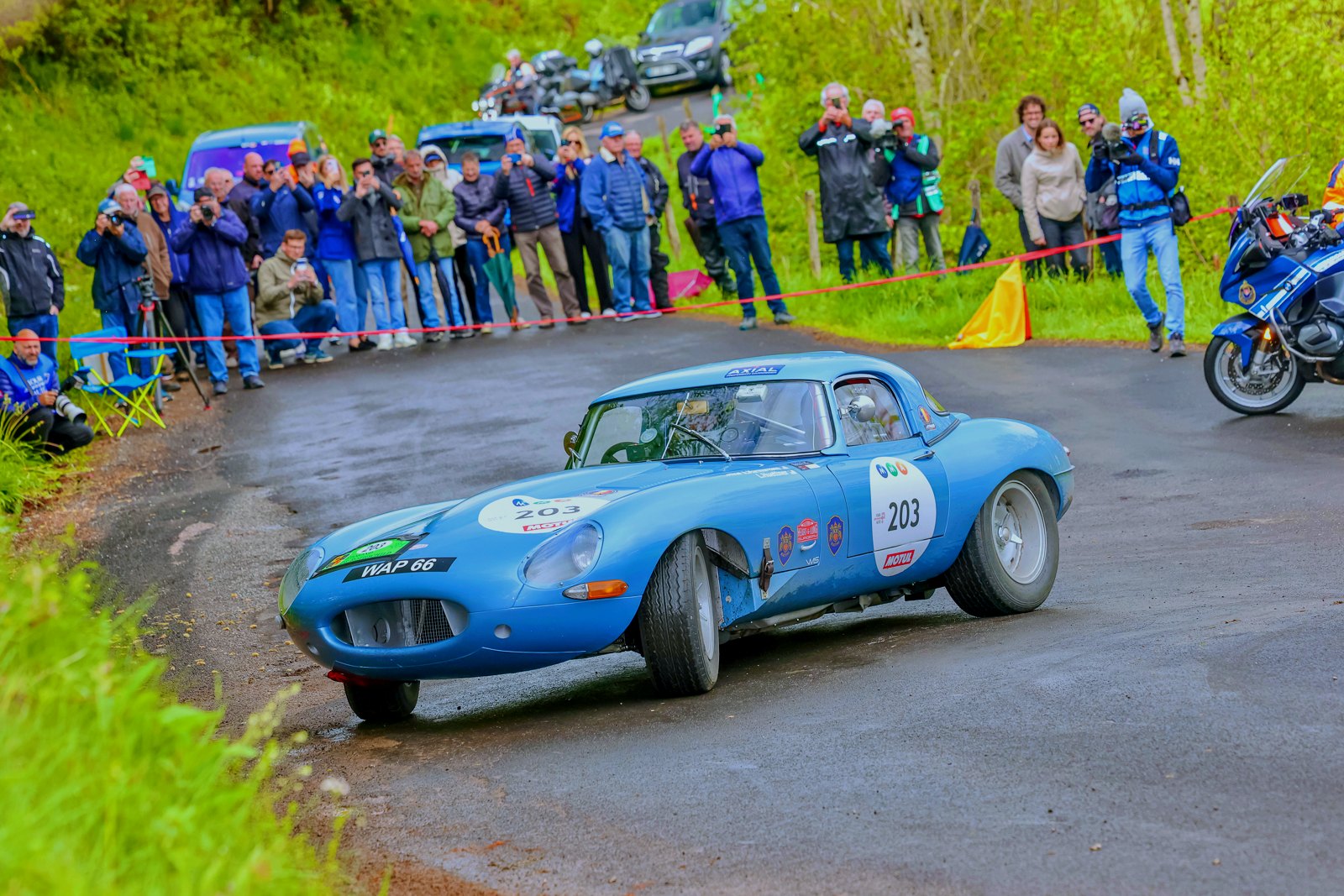 Jaguar E-Type No. 203 on a special stage before the crowds, Tour Auto 2026